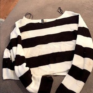 Cropped sweater